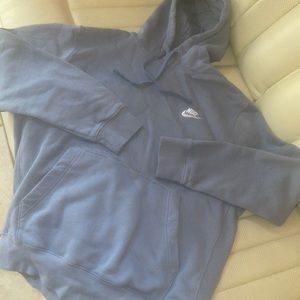 EUC Nike hoodie size medium